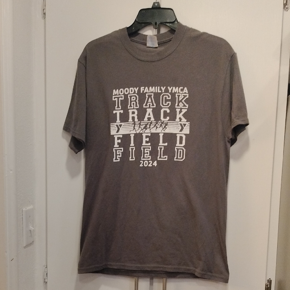 Gray Track and Field T-Shirt Size M